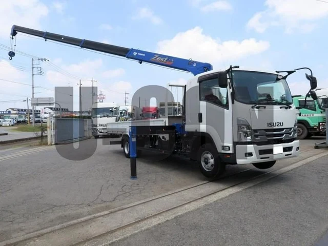 2023 Isuzu Forward - photo 1 2023 Isuzu Forward Truck for sale, Japanese used car export | GULJI TRADERS