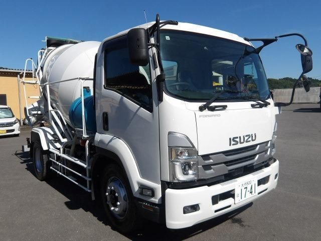 2023 Isuzu Forward - photo 1 2023 Isuzu Forward Truck for sale, Japanese used car export | GULJI TRADERS