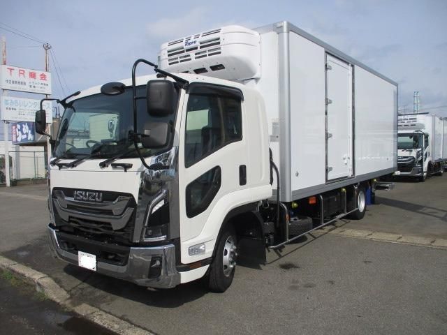 2025 Isuzu Forward Truck for sale, Japanese used car export | GULJI TRADERS