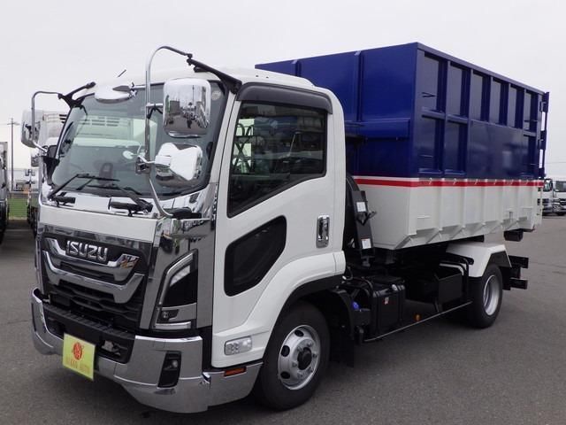 2025 Isuzu Forward - photo 1 2025 Isuzu Forward Truck for sale, Japanese used car export - photo 1 of 21 | GULJI TRADERS