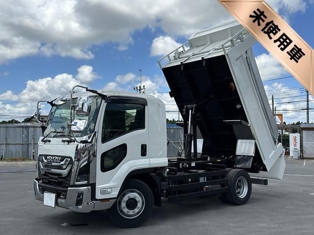2025 Isuzu Forward Truck for sale, Japanese used car export - photo 1 of 21 | GULJI TRADERS