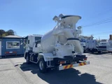 2025 Isuzu Forward Truck for sale, Japanese used car export - photo 6 of 8 | GULJI TRADERS