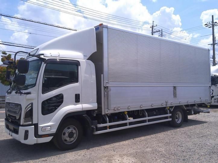 2026 Isuzu Forward - photo 1 2026 Isuzu Forward Truck for sale, Japanese used car export - photo 1 of 21 | GULJI TRADERS