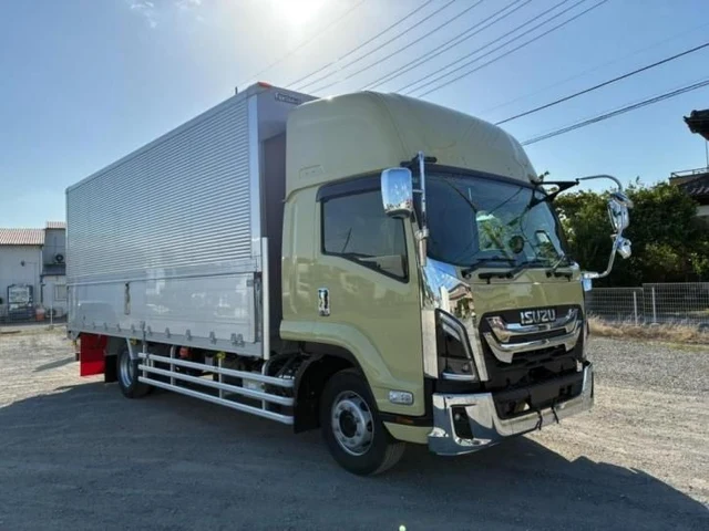 2026 Isuzu Forward Truck for sale, Japanese used car export | GULJI TRADERS
