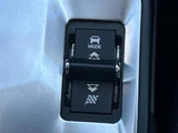 2019 Jaguar E-Pace E-PACE R Dynamic S 180PS 4WD Black SUV for sale, Japanese used car export - photo 13 of 24 | GULJI TRADERS