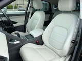 2019 Jaguar E-Pace S 180ps Black SUV for sale, Japanese used car export - photo 17 of 30 | GULJI TRADERS