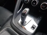 2020 Jaguar E-Pace R-Dynamic SE 250PS White SUV for sale, Japanese used car export - photo 11 of 24 | GULJI TRADERS