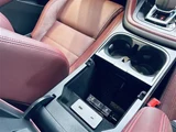2021 Jaguar E-Pace E-Pace R Dynamic SE P250 4WD Pearl SUV for sale, Japanese used car export - photo 19 of 24 | GULJI TRADERS