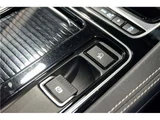 2016 Jaguar F-PACE R- Sport SUV for sale, Japanese used car export - photo 22 of 59 | GULJI TRADERS