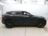 2016 Jaguar F-PACE R- Sport 4WD SUV for sale, Japanese used car export - photo 3 of 12 | GULJI TRADERS