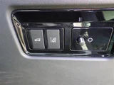 2018 Jaguar F-PACE 4WD SUV for sale, Japanese used car export - photo 19 of 24 | GULJI TRADERS
