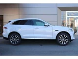 2021 Jaguar F-PACE S 2.0L P250 4WD SUV for sale, Japanese used car export - photo 5 of 9 | GULJI TRADERS