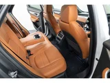 2022 Jaguar F-PACE R Dynamic HSE 2.0L P250 4WD SUV for sale, Japanese used car export - photo 45 of 80 | GULJI TRADERS