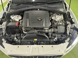 2023 Jaguar F-PACE R-DYNAMIC SE SUV for sale, Japanese used car export - photo 14 of 20 | GULJI TRADERS