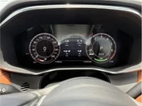 2025 Jaguar F-PACE R- Dynamic SE SUV for sale, Japanese used car export - photo 25 of 44 | GULJI TRADERS