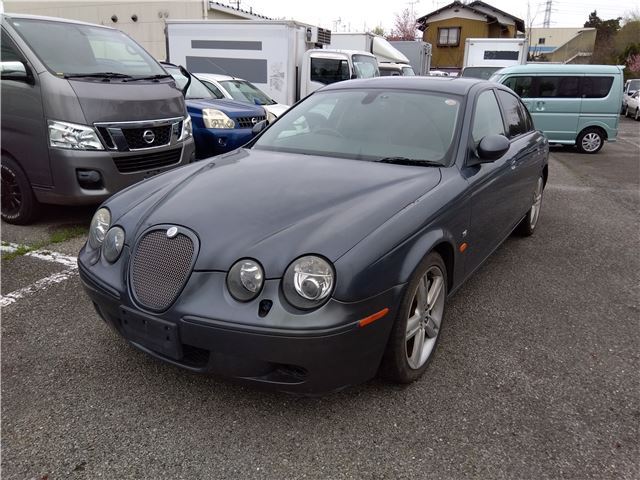 2004 Jaguar S-TYPE 4.2R - photo 1 2004 Jaguar S-TYPE 4.2R Sedan for sale, Japanese used car export - photo 1 of 19 | GULJI TRADERS