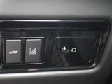 2015 Jaguar XE XE XE Sedan for sale, Japanese used car export - photo 20 of 24 | GULJI TRADERS