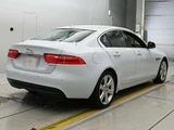 2015 Jaguar XE XE Sedan for sale, Japanese used car export - photo 2 of 12 | GULJI TRADERS