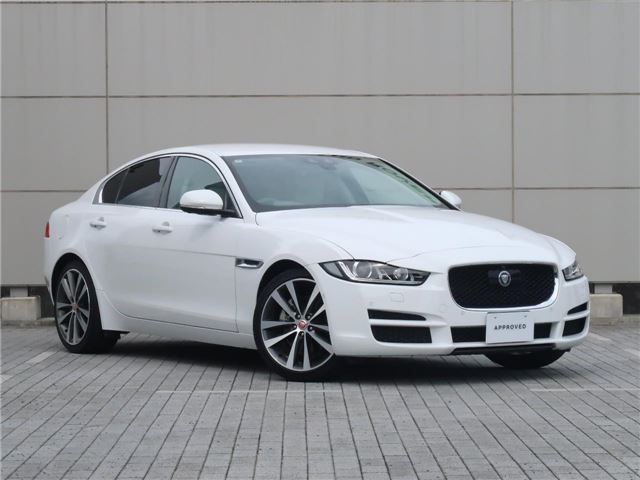 2016 Jaguar XE XE Sedan for sale, Japanese used car export - photo 1 of 30 | GULJI TRADERS