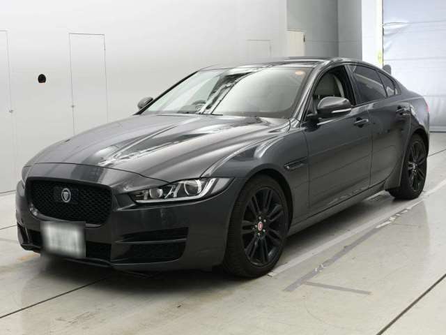 2018 Jaguar XE XE Sedan for sale, Japanese used car export - photo 1 of 12 | GULJI TRADERS