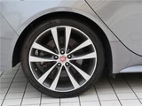 2019 Jaguar XE XE R- Dynamic SE Sedan for sale, Japanese used car export - photo 25 of 30 | GULJI TRADERS