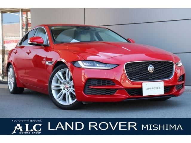 2019 Jaguar XE SE 2.0L P250 Sedan for sale, Japanese used car export - photo 1 of 8 | GULJI TRADERS