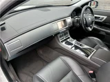 2012 Jaguar XF Sedan for sale, Japanese used car export - photo 25 of 41 | GULJI TRADERS