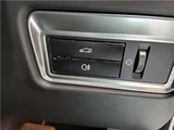 2012 Jaguar XF Sedan for sale, Japanese used car export - photo 30 of 41 | GULJI TRADERS