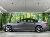 2016 Jaguar XF XF Sedan for sale, Japanese used car export - photo 17 of 28 | GULJI TRADERS