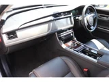 2016 Jaguar XF Sedan for sale, Japanese used car export - photo 3 of 9 | GULJI TRADERS