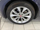 2018 Jaguar XF XF Sport Sedan for sale, Japanese used car export - photo 4 of 9 | GULJI TRADERS
