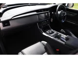 2019 Jaguar XF XF Sport Sedan for sale, Japanese used car export - photo 3 of 9 | GULJI TRADERS