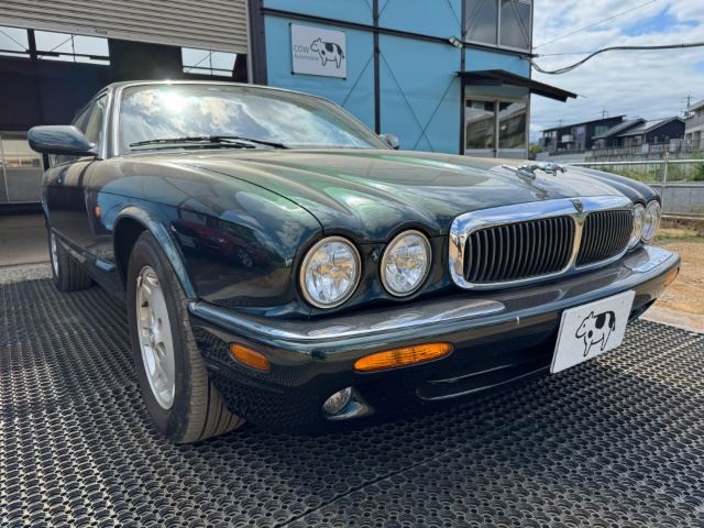 1999 Jaguar XJ Sedan for sale, Japanese used car export | GULJI TRADERS