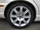 2006 Jaguar XJ XJ8 4.2 Sedan for sale, Japanese used car export - photo 17 of 46 | GULJI TRADERS