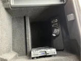 2013 Jaguar XJ Sedan for sale, Japanese used car export - photo 42 of 49 | GULJI TRADERS