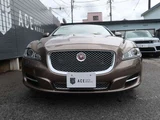 2015 Jaguar XJ XJ 2.0 Sedan for sale, Japanese used car export - photo 16 of 39 | GULJI TRADERS