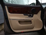 2015 Jaguar XJ XJ 2.0 Sedan for sale, Japanese used car export - photo 36 of 39 | GULJI TRADERS