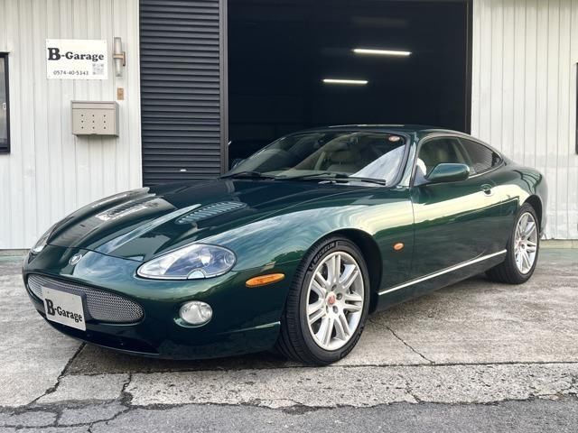 2004 Jaguar XK R Sedan for sale, Japanese used car export - photo 1 of 9 | GULJI TRADERS