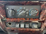 2000 Jeep Cherokee Sport 4WD SUV for sale, Japanese used car export - photo 22 of 41 | GULJI TRADERS