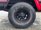 2000 Jeep Cherokee Sport 4WD SUV for sale, Japanese used car export - photo 32 of 41 | GULJI TRADERS