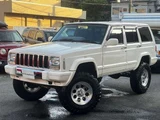 2001 Jeep Cherokee Sport 4WD SUV for sale, Japanese used car export - photo 2 of 11 | GULJI TRADERS