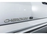 2002 Jeep Cherokee SUV for sale, Japanese used car export - photo 19 of 75 | GULJI TRADERS