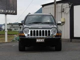 2005 Jeep Cherokee 4WD SUV for sale, Japanese used car export - photo 5 of 9 | GULJI TRADERS