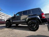 2011 Jeep Cherokee Sport 4WD SUV for sale, Japanese used car export - photo 17 of 24 | GULJI TRADERS