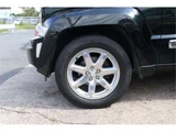 2012 Jeep Cherokee SUV for sale, Japanese used car export - photo 18 of 50 | GULJI TRADERS