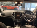 2014 Jeep Cherokee SUV for sale, Japanese used car export - photo 4 of 9 | GULJI TRADERS