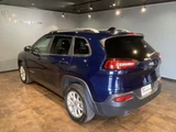 2014 Jeep Cherokee SUV for sale, Japanese used car export - photo 9 of 9 | GULJI TRADERS