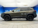 2014 Jeep Cherokee SUV for sale, Japanese used car export - photo 16 of 30 | GULJI TRADERS