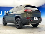 2014 Jeep Cherokee SUV for sale, Japanese used car export - photo 17 of 30 | GULJI TRADERS