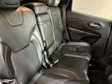 2014 Jeep Cherokee 4WD Limited SUV for sale, Japanese used car export - photo 5 of 10 | GULJI TRADERS